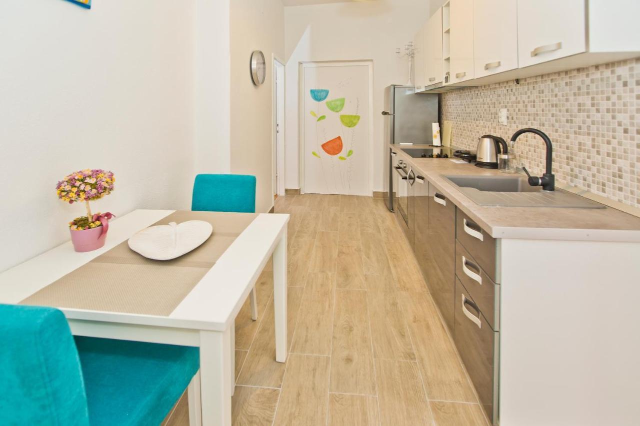 Apartman Toma Apartment Хвар Екстериор снимка