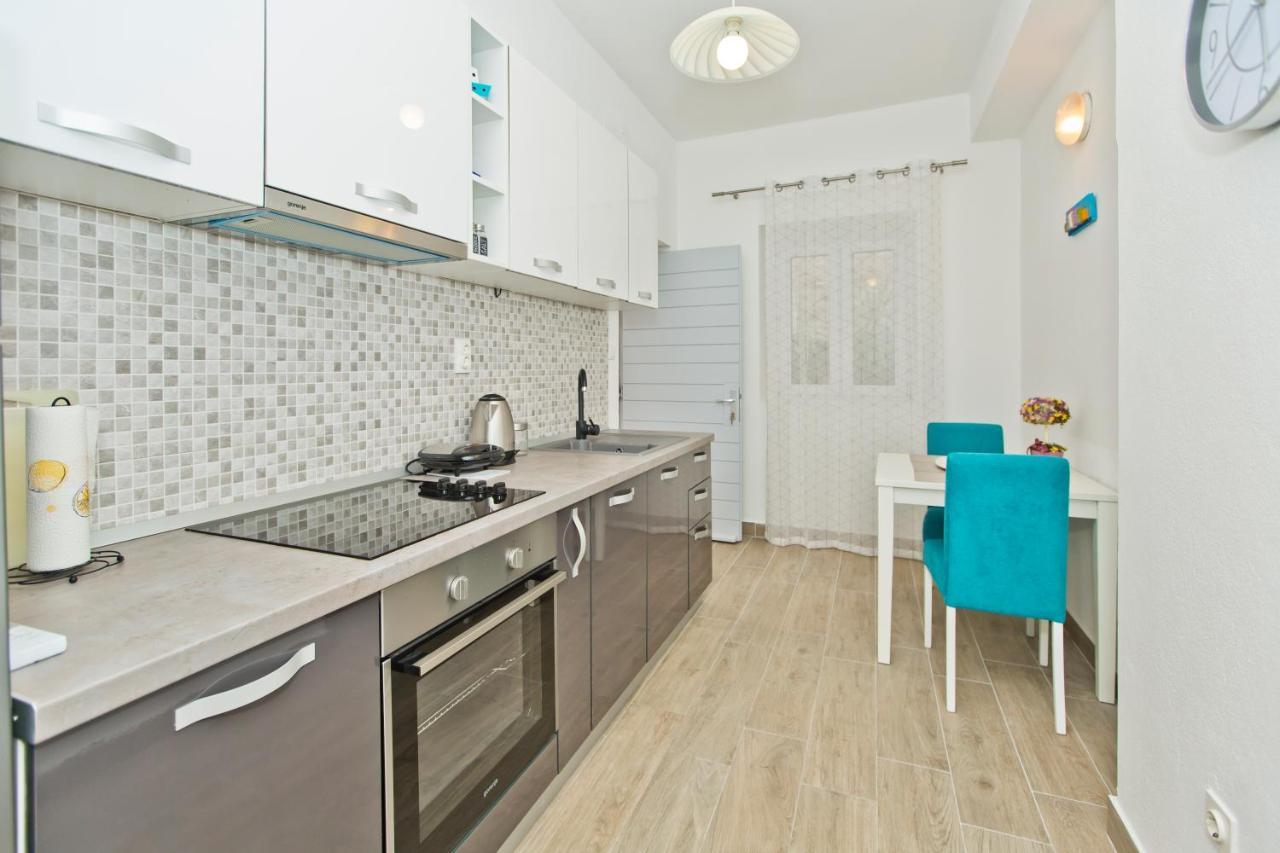 Apartman Toma Apartment Хвар Екстериор снимка